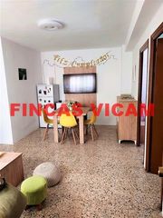 Miete Etagenwohnung  C/ las cortes. ?? piso en alquiler de temporada para estudiantes