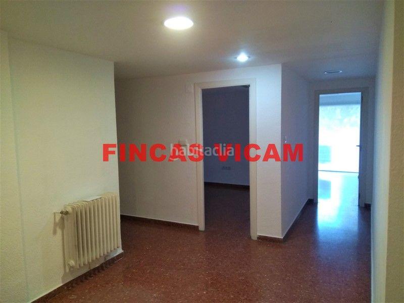 Foto c0208edc-ba13-451c-92c7-d65ac01bb468. Affitto ufficio in calle coso alto 38 in Casco Antiguo Huesca