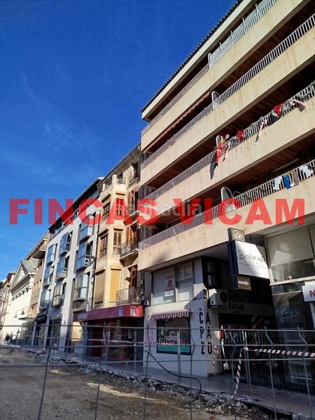 Foto 64670600-58fa-484a-9f21-aaaa5a0a8039. Lloguer oficina a calle coso alto 38 a Casco Antiguo Huesca