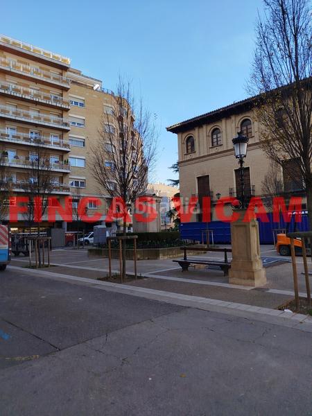 Foto efc90f41-e127-4b23-b57c-e3a234445dec. Miete büro in calle coso alto 38 in Casco Antiguo Huesca