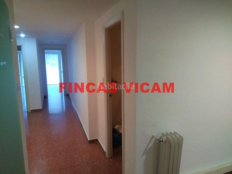 Foto 12459410-0c53-46df-8085-550f991fc209. Rent office space in calle coso alto 38 in Casco Antiguo Huesca