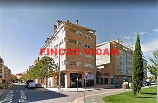 Local Comercial en Maria Auxiliadora. Local en venta en calle ana abarca de bolea.