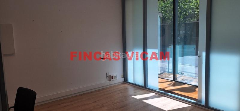 Foto 4e8c8029-a214-405f-8a21-be65cc3b5cd5. Miete büro in calle zaragoza 8 in San Lorenzo Huesca