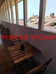 Location Attique  Calle de sancho abarca. Ático en alquiler de 4 hab. y 2 baños en calle sancho abarca.