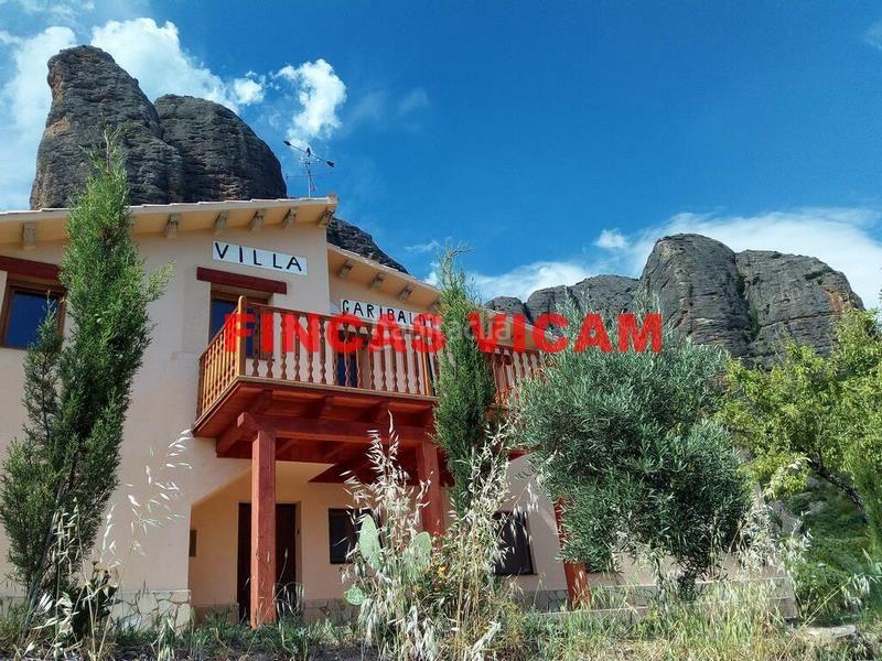 Foto 61556443-daf7-48f3-b61c-f311e1be743f. Masia amb calefacció aparcament a Agüero