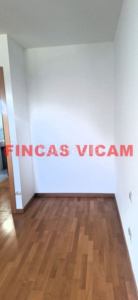 Foto b0ddbce8-d12b-40ea-9ce0-a437f3d28776. Pis amb calefacció piscina a Los Olivos Huesca