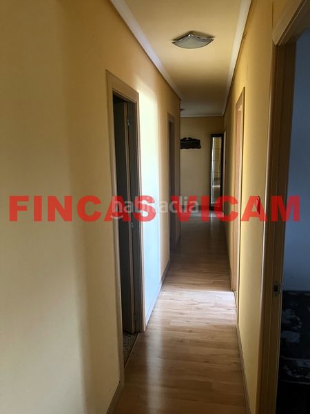 Foto 595fd816-8193-4740-b2b9-f91995d6fc3b. Lloguer pis amb calefacció aparcament a Santiago Huesca