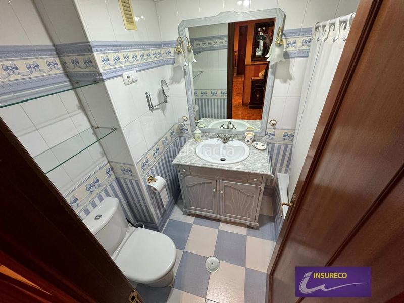 Foto 4750fe06-cbc0-44af-86a2-401dc99fd12a. Pis amb calefacció aparcament a Trobajo del camino