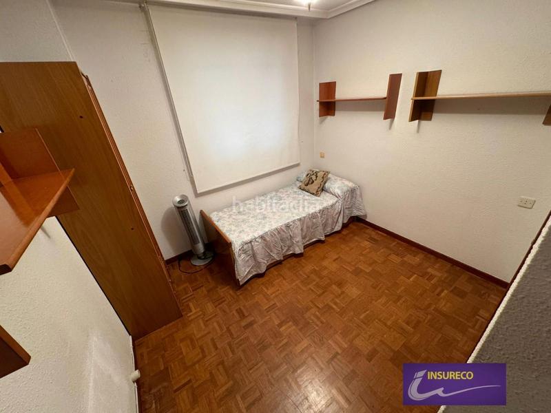 Foto da6bd2f6-7656-47c6-9e6f-9916d7b129fb. Pis amb calefacció aparcament a Trobajo del camino