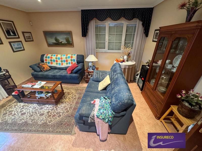 Foto 0d492ca8-4974-4d9a-95e8-8e1541943567. Casa amb calefacció aparcament a Valdefresno