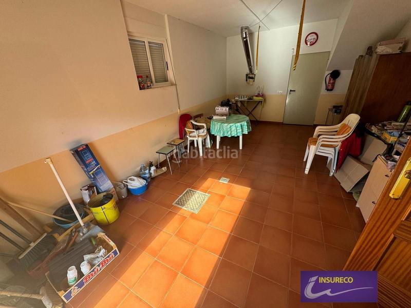 Foto 3f6a827d-855a-44f6-8c9a-617644a093bd. Casa amb calefacció aparcament a Valdefresno