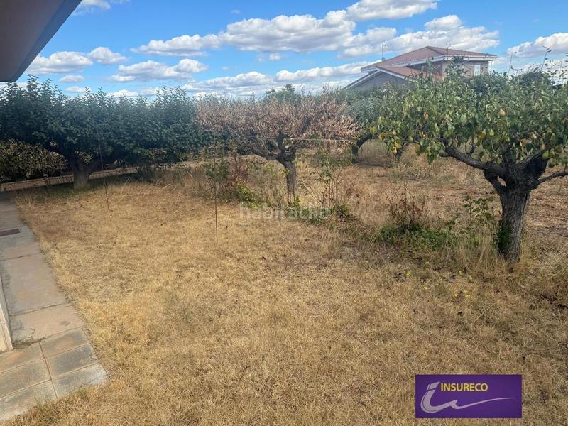 Foto 4ebf3249-c7c7-4ef7-9c98-baf998e28576. Casa amb calefacció aparcament a Valdefresno