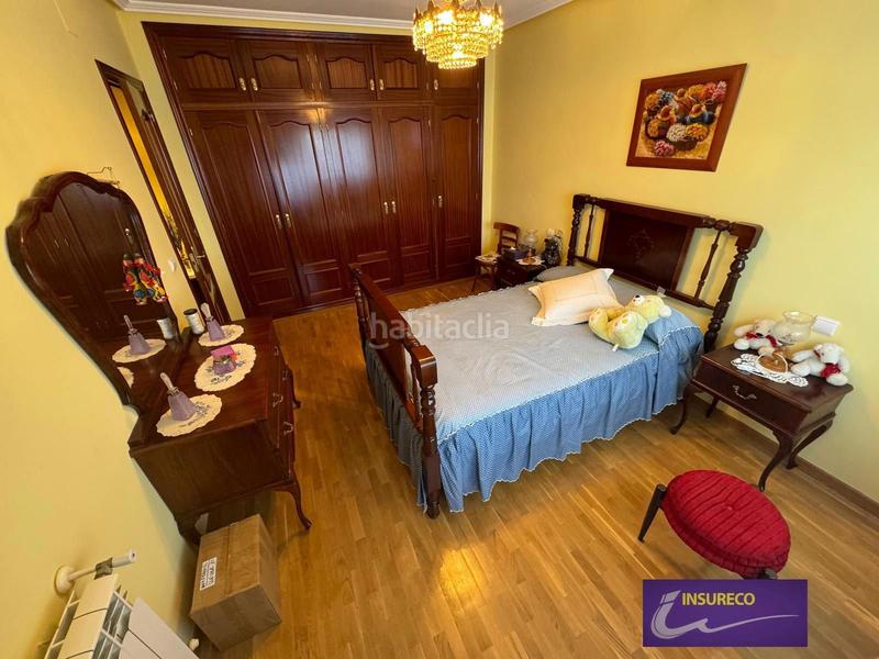 Foto 62909cec-f9c6-44cb-850b-a03d00c605bf. Casa amb calefacció aparcament a Valdefresno