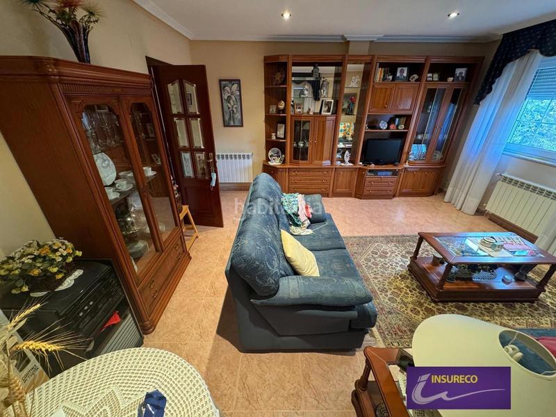 Foto 6ba4d777-7832-4ac7-afbd-f0ab166f3ce1. Casa amb calefacció aparcament a Valdefresno