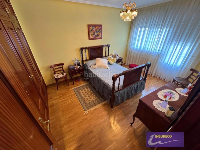 Foto a2d377d3-6588-4c3f-af4b-09d9b7a6a16e. Casa amb calefacció aparcament a Valdefresno