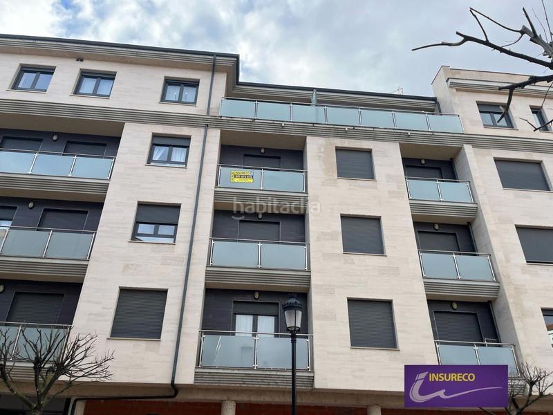 Foto 7ab8fa72-b17a-47b6-b5fc-da9f56b68236. Piso  en la bañeza semi nuevo, luminoso, espectacular en Bañeza (La)