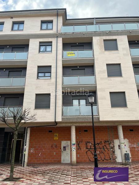 Foto 7c3e01bb-0d7a-4f7d-a766-3d5d335db4a9. Piso  en la bañeza semi nuevo, luminoso, espectacular en Bañeza (La)