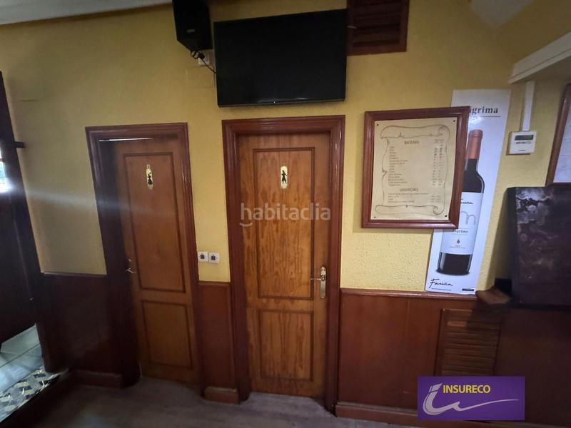 Foto 5f7a2269-1142-4bd2-b828-284e15ddcd09. Local comercial se vende cafeteria en funcionamiento en León