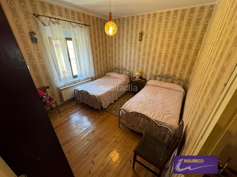 Foto 9bc7034d-a5dc-479a-8221-d3a3e1372103. Casa  y parcela de 528 metros, idonea para casa rural en Santa Marina del Rey