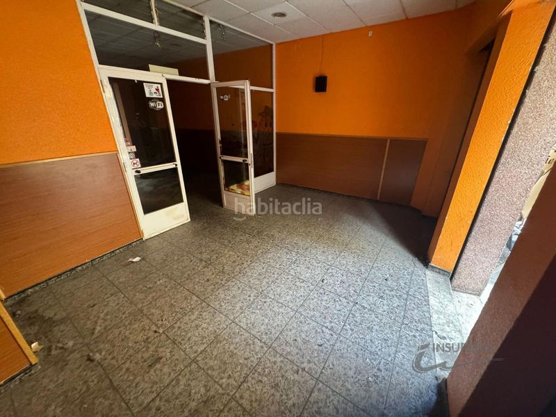Foto 4fb0ad5b-8b86-42c1-9575-b7d25b2ac783. Local comercial a Bañeza (La)