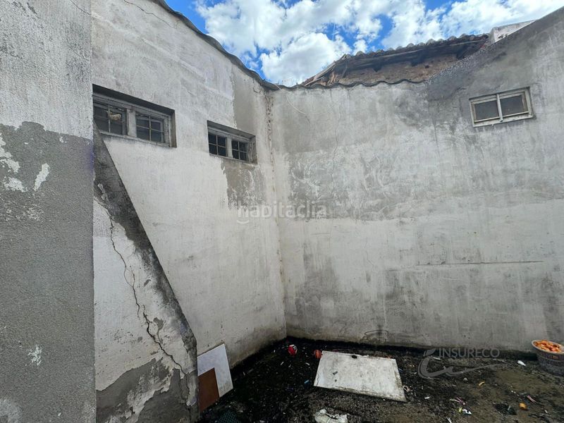 Foto c90ae9e4-61ae-4272-83c1-456fc752c70b. Local comercial a Bañeza (La)