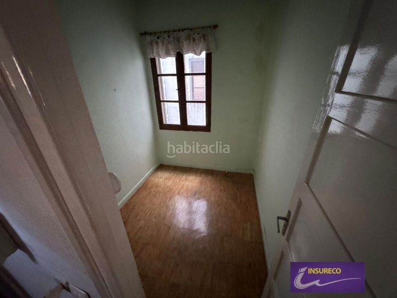 Foto f7daaf40-5eee-4641-a3a5-29bd4dccd52a. Flat with heating in Centro Ciudad León