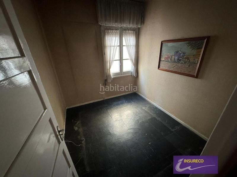 Foto 552800eb-5b2c-46ea-825f-cba58b21b4a6. Etagenwohnung mit heizung in Centro Ciudad León