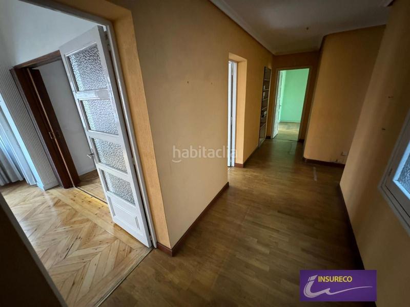 Foto f5783e96-aa06-43ad-ba93-3da244bd9d90. Etagenwohnung mit heizung in Centro Ciudad León