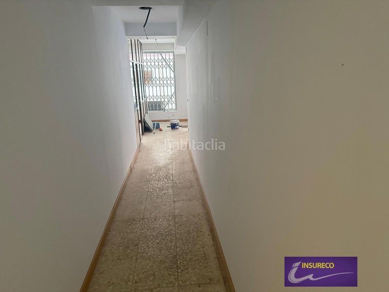 Foto dbbf7fa9-7b4e-45c2-9aad-9e090ab6d681. Local comercial a San Mamés - La Palomera León