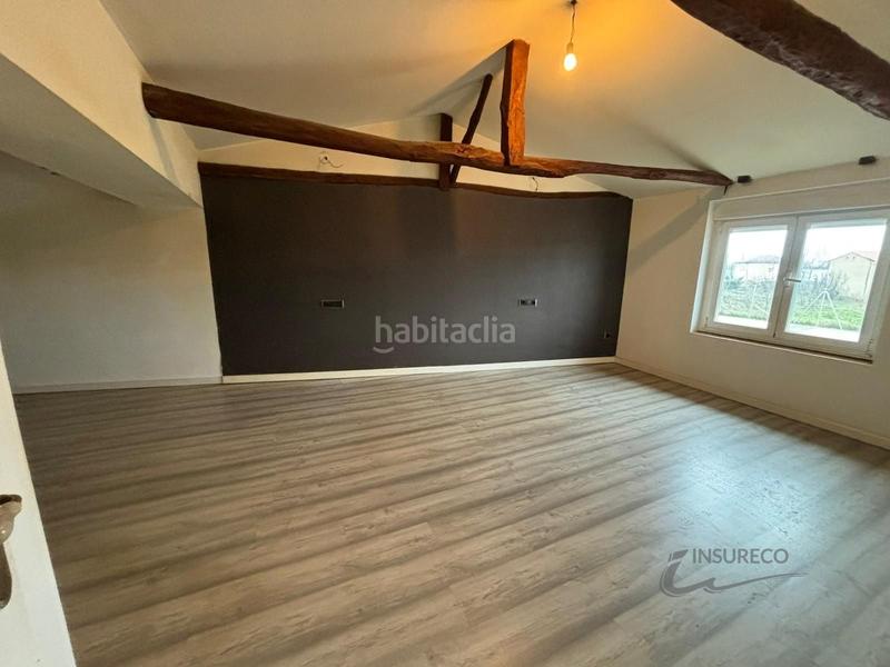 Foto cefb4980-fd04-476c-b8ad-fc33a5e9e182. Casa amb calefacció aparcament a Valdefresno