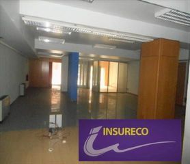 Alquiler Local Comercial  Pendon de baeza. Local acondicionado en buena zona comercial