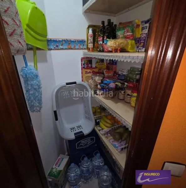 Foto 48a2f485-795c-43fc-b946-2325a2a33a84. Pis amb calefacció aparcament a Valencia de Don Juan