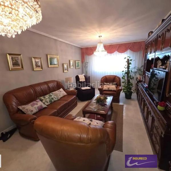 Foto bab49fbc-2cd5-4d83-a81a-e567a92d9ea9. Pis amb calefacció aparcament a Valencia de Don Juan