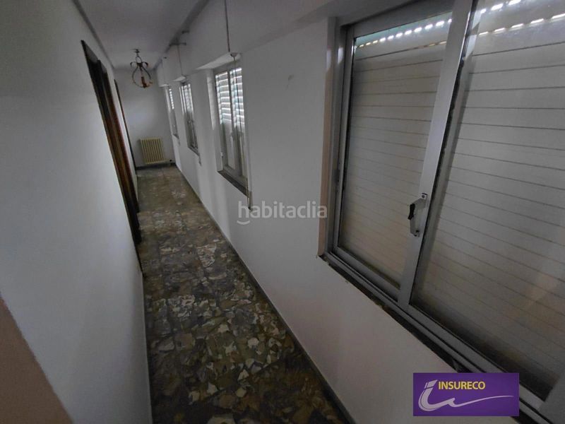 Foto dcbfab52-e3a5-4216-9316-75f827155ac7. Casa amb calefacció aparcament a Trobajo del camino