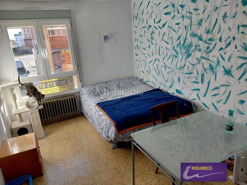 Foto dfef1dd6-89b9-486d-a142-dae76f059903. Apartament amb calefacció a Mansilla de las Mulas
