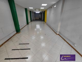 Rent Business premise  Juan madrazo. Local comercial en venta y alquiler en león y con 102 m2.