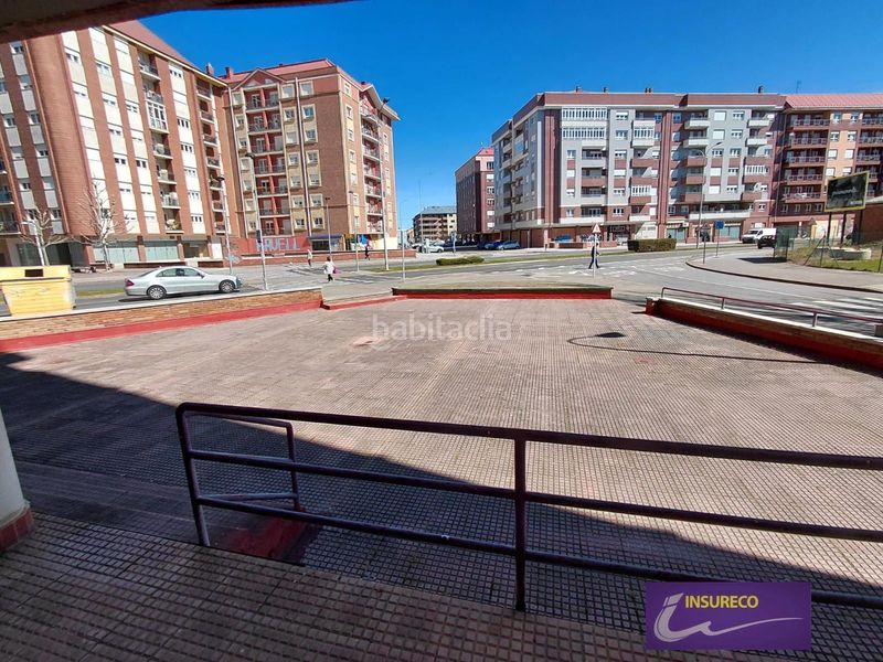 Foto c607bb6e-3d5a-47a8-815b-f36e47cf279e. Local comercial a San Mamés - La Palomera León