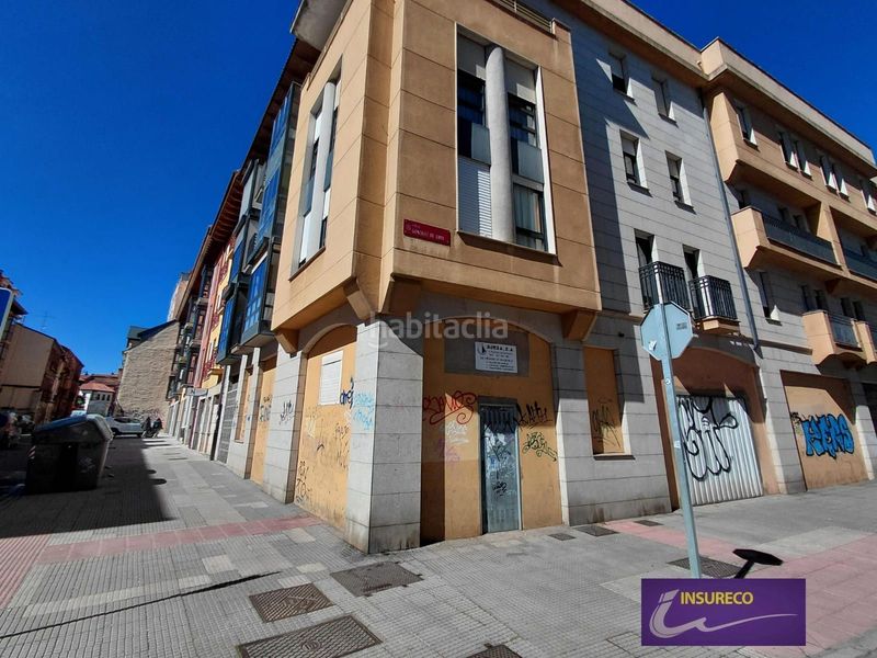 Foto c0714180-b863-40af-b0f4-956d6f086ace. Local comercial a San Mamés - La Palomera León