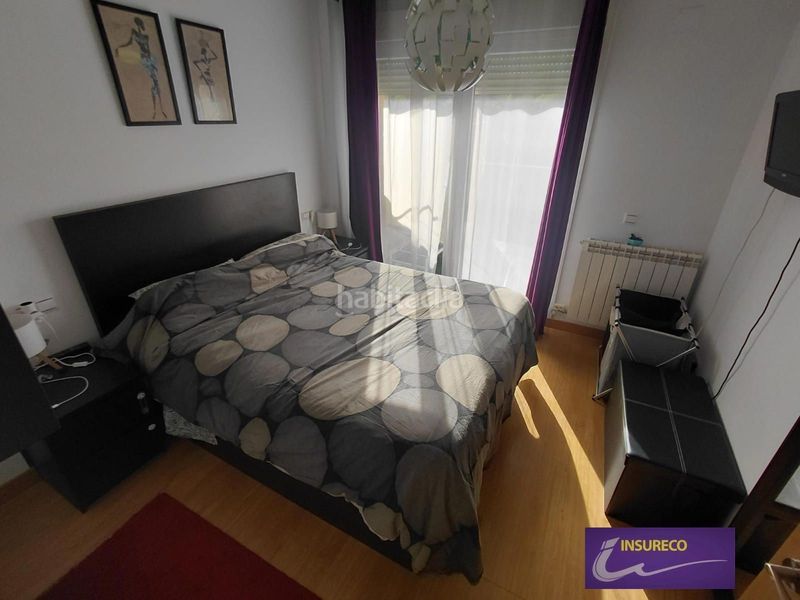 Foto 3d9537cc-8e63-4f09-a8b6-f90df495c784. Casa aparellada amb calefacció aparcament a Valdefresno