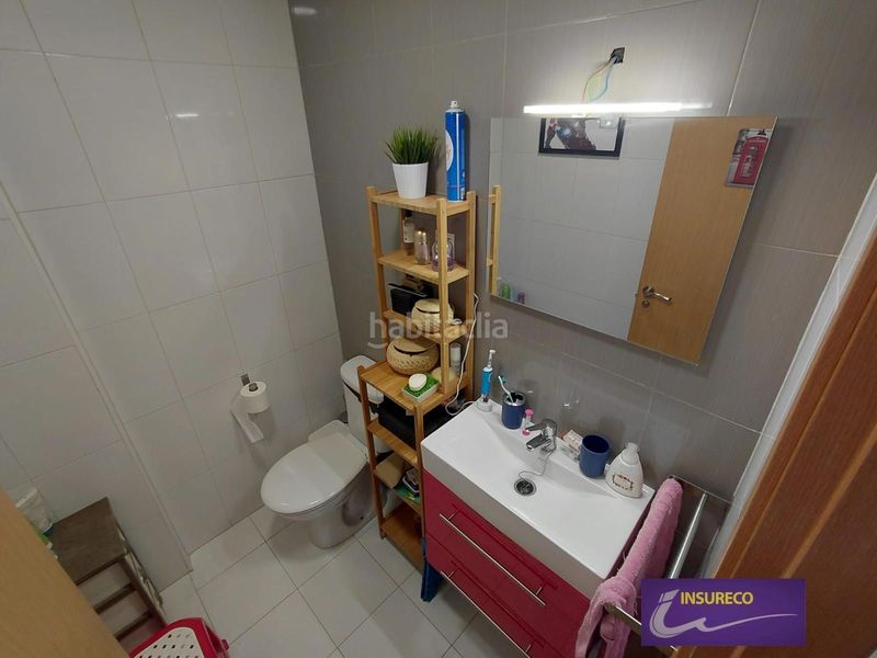 Foto aa5cfc4e-3b17-4be4-9b39-f2cd8d41a5d0. Casa aparellada amb calefacció aparcament a Valdefresno