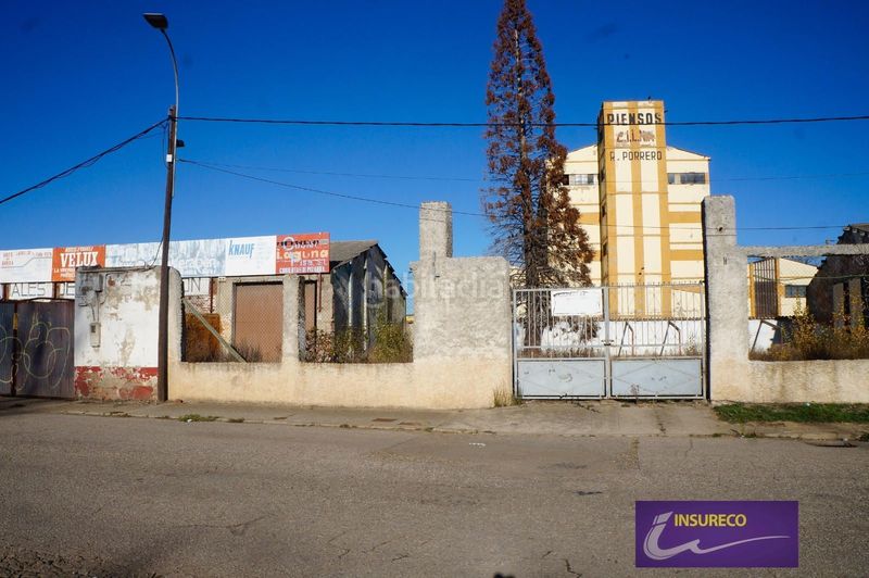 Foto 13ff29b2-4459-4956-97eb-e08ff9006922. Nau industrial a La Vega - La Sal León