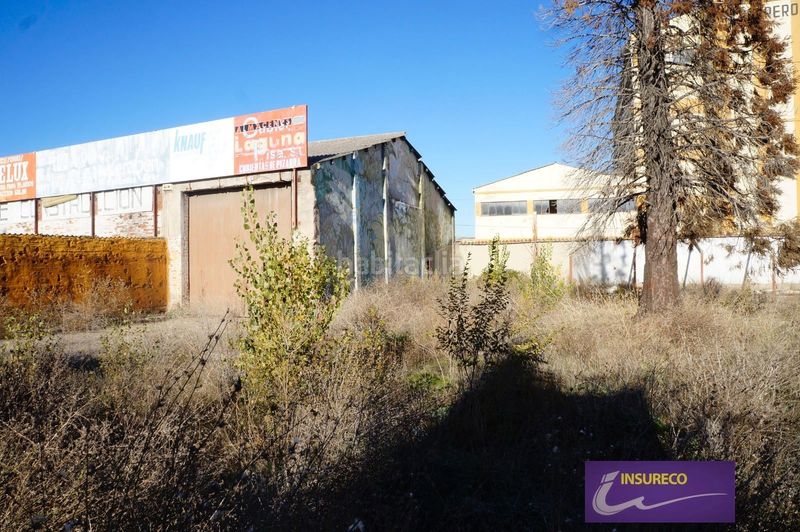 Foto e6403074-ad1e-40f9-ac58-05fcf1c04c5f. Nau industrial a La Vega - La Sal León