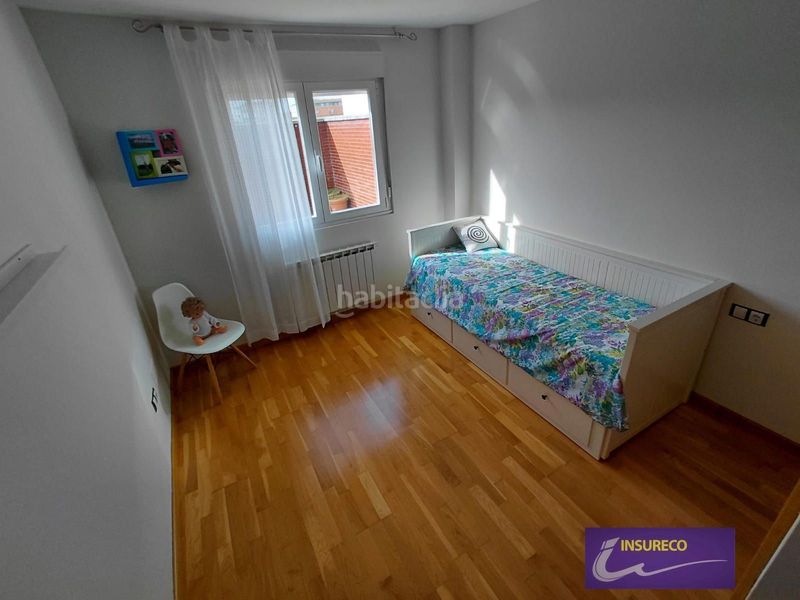 Foto 3adf79dc-f5e8-45ea-aea3-16c3b13615f9. Flat with heating parking in Puente Castro León