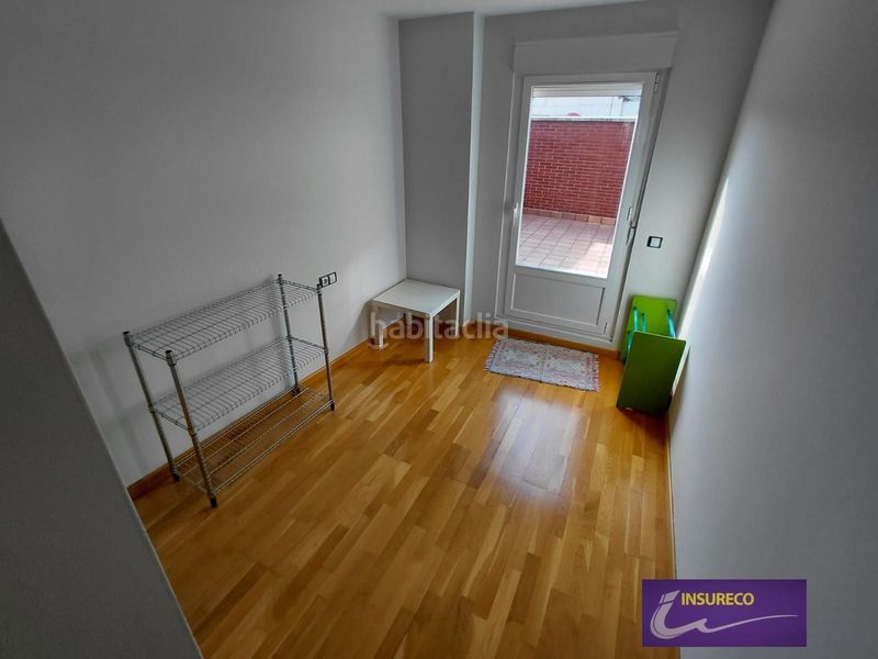 Foto c81b8338-db0f-4457-80f6-903059e6cd1e. Flat with heating parking in Puente Castro León