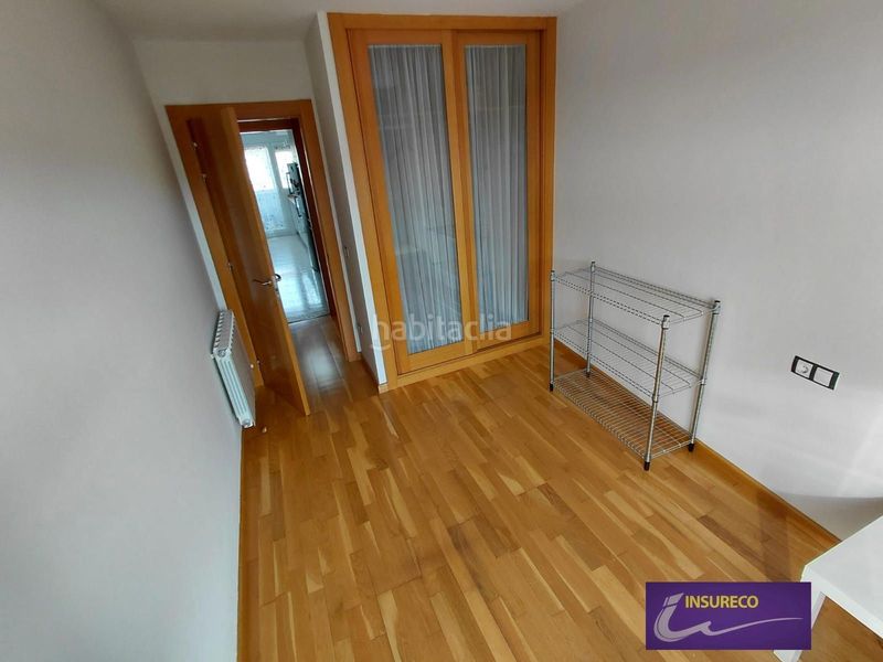 Foto d0602bdb-f15f-4945-a92f-b90a94ee7028. Flat with heating parking in Puente Castro León