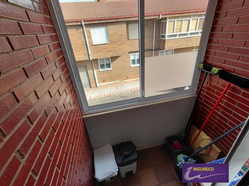 Foto d313af94-565c-4d73-89d4-1605bc8bf636. Flat with heating parking in Puente Castro León
