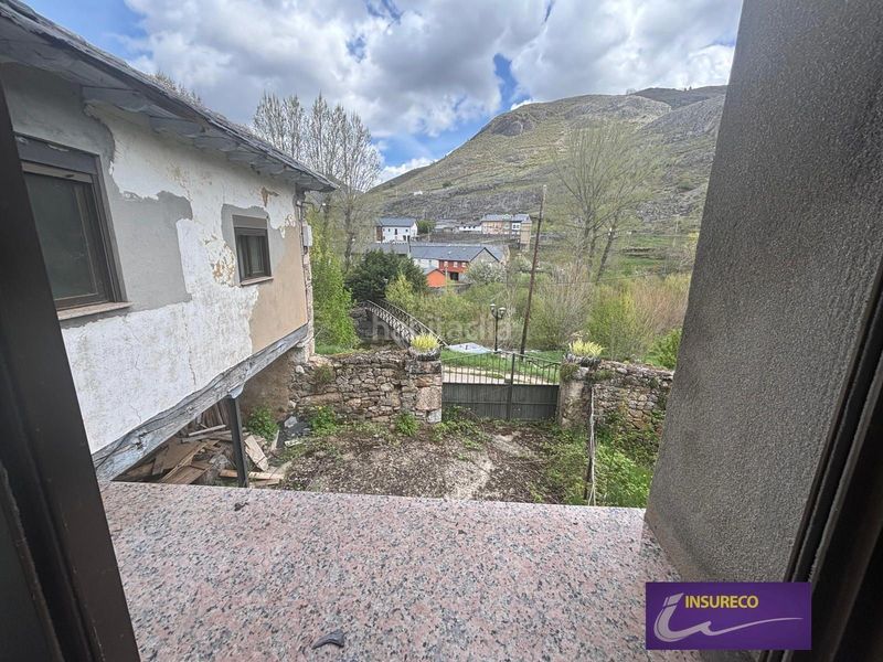Foto 392e997c-6a47-47cb-a70d-385bc1f60b86. Casa con riscaldamento in Cabrillanes