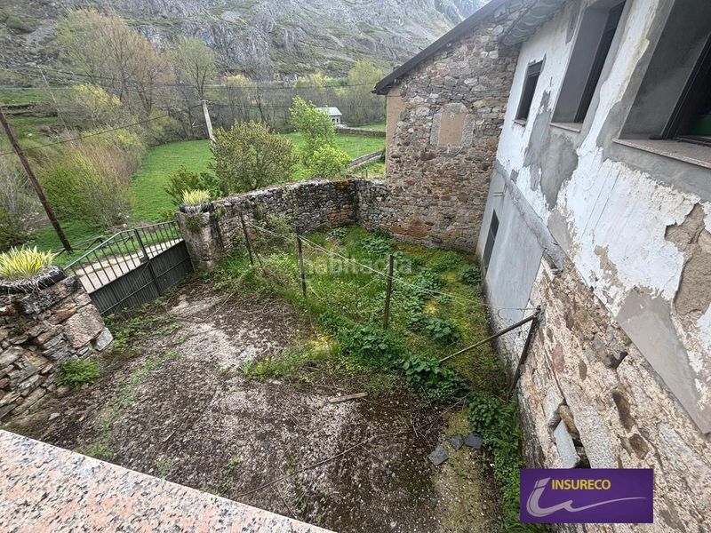 Foto 62140b08-64a8-4741-84e2-59b10e0916d9. Casa con riscaldamento in Cabrillanes
