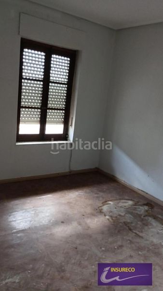 Foto b2009fb5-eee7-440e-ad24-157428ce1137. Edifici a Villarejo de Órbigo