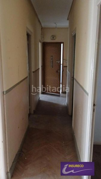 Foto f89e144e-22d3-46c2-a2bc-2f5362b0927d. Edifici a Villarejo de Órbigo